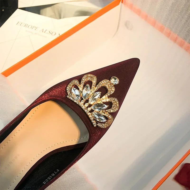 Модные женские туфли на высоком каблуке, роскошно украшенные кристальной короной, туфли-стилет для свадебной вечеринки, женские туфли-лодочки 2025, новая женская обувь