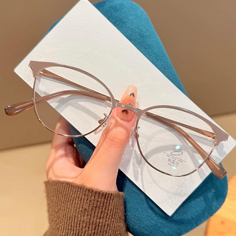 New Fashionable Gold-Rimmed Anti-Blue Light Presbyopia Glasses Premium Cat-Eye Reading Glasses With Plus Diopters 0 To +4.0