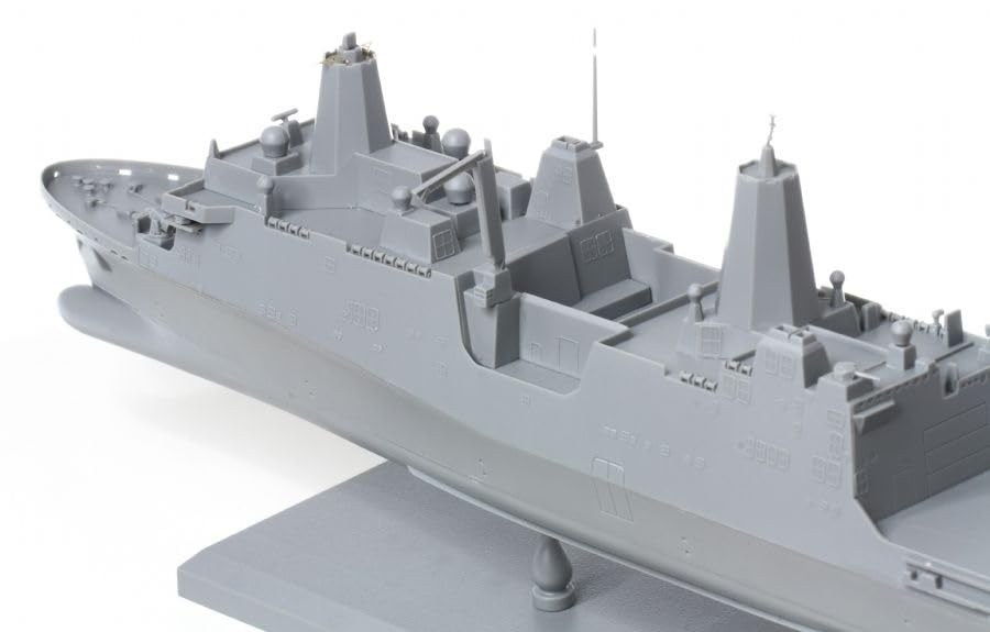 PLATZ Дракон Американский Десантный Транспортный Корабль Типа Док USS Нью-Йорк Пластиковая Модель DR7110 1/700 LPD-21 (Корабль)