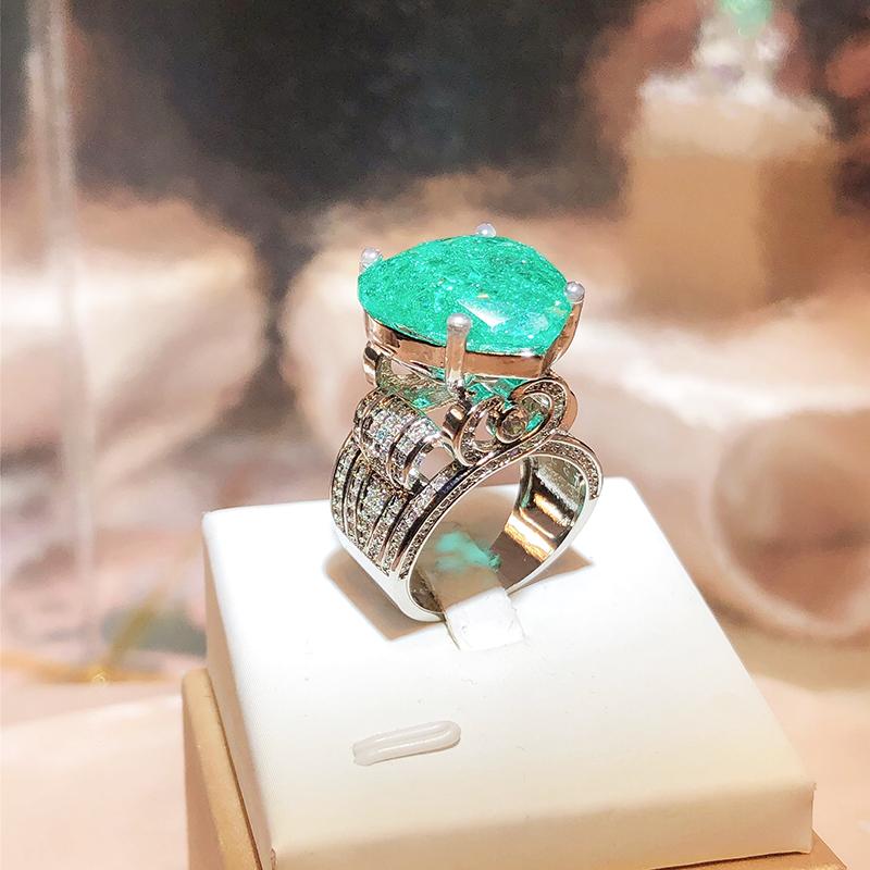 Elegant Emerald Heart Zircon Women's Ring Geometric Shape Couple Ring Wedding Anniversary Gift Luxury Cocktail Party Jewelry Exquisite Women's Jewelry