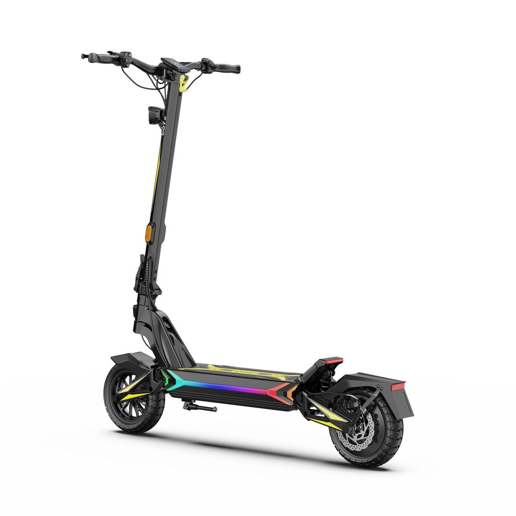 Foldable electric scooter OOTD SR1,features a 1400W motor, a 48V 20Ah battery, a top speed of 50km/h, a range of 70km, and 10-inch tires