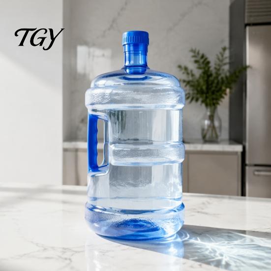Large Capacity Water Bottle Reusable Jug with Easy Grip Handle, Clear PET Refillable Backpacking Bottle, Portable Storage Container for Home