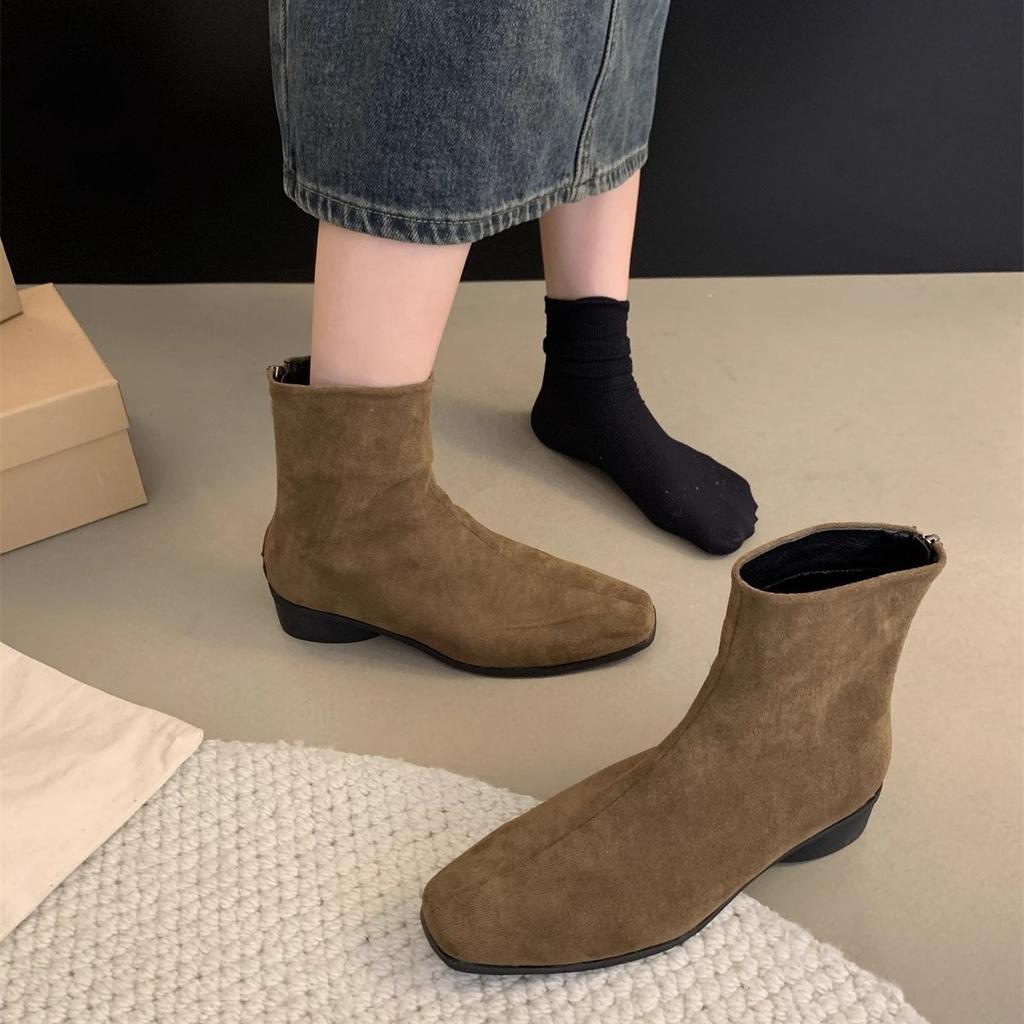 Retro Foreign Style Small Short Boots Women's 2025 Autumn and Winter Single Boots Thick Heel Thin Boots French Suede Small Ankle Boots