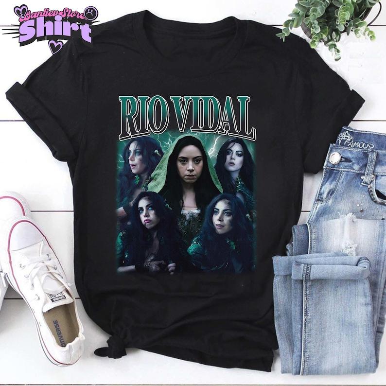 Rio Vidal Retro Shirt Aubrey Plaza Shirt Green Witch Gift American Comedian Shirt Tshirt