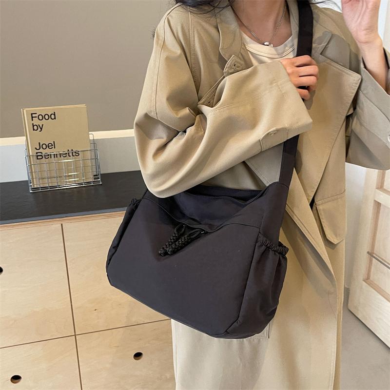 Large Capacity Women's Tote Bag Solid Color Shoulder Crossbody Bag Dumpling Bag