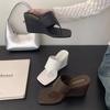 Fashion Spring and Autumn New Style Fashion Slimming Slope Heel Korean Version Bare Toe Flip Flops Cool Slippers Sandals Zapatos Mujer