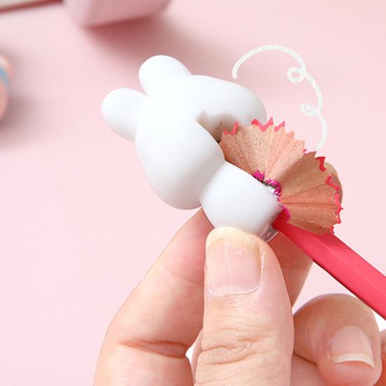 Cute Cartoon Pencil Sharpener Kawaii Mini Pencil Sharpener Portable Pen Cutter Kids Stationery Gifts School Supplies