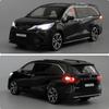 Модель автомобиля Toyota Sienna 1/24, игрушечная литая машинка с электроприводом, со звуками и огнями для детей, мальчиков, девочек и взрослых, подарок