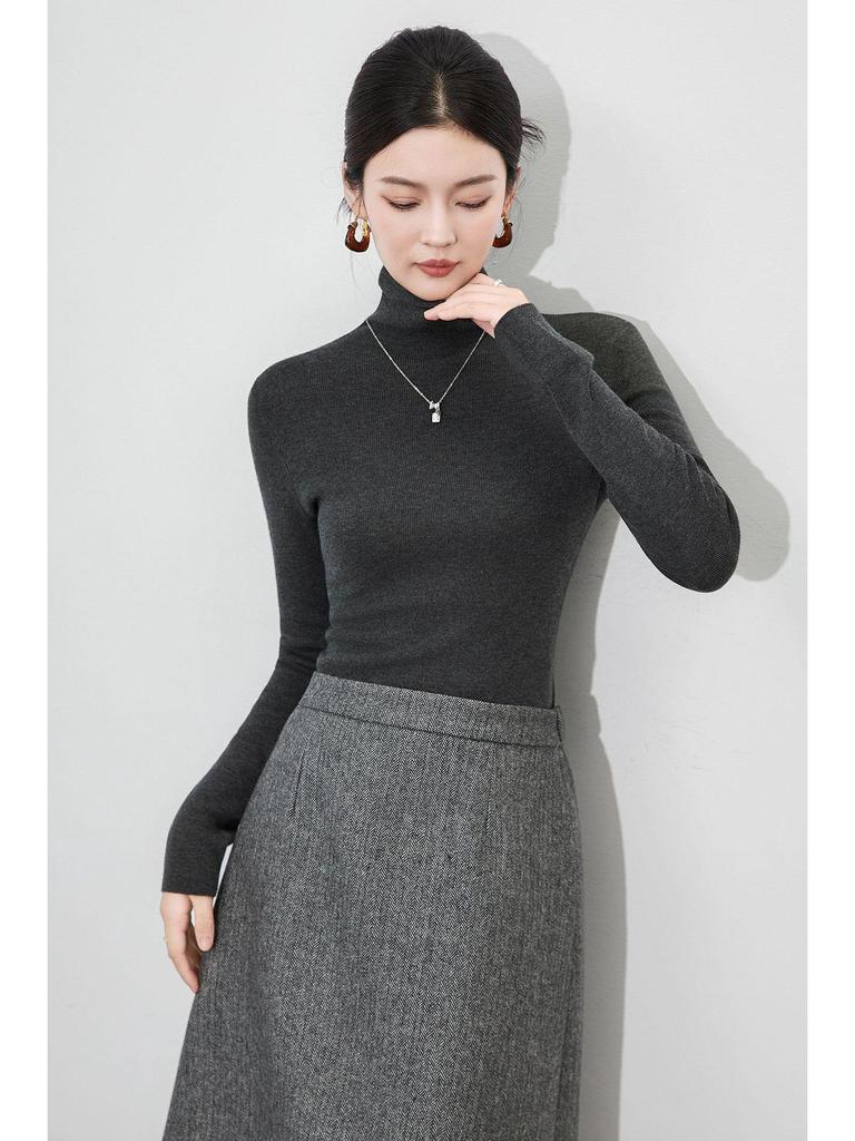 16-Needle Four-Flat Superfine Merino Wool Solid Turtleneck Knitwear: Simple, Versatile, and Close-Knit Design