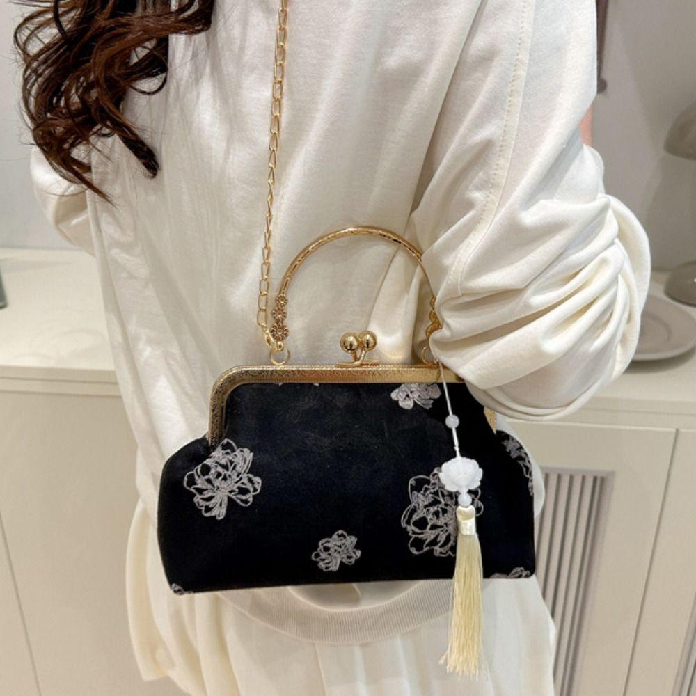 Cheongsam Accessories Chinese Style Handbag Elegant Ladies Shell Bag Hanfu Clutch Bag Lady