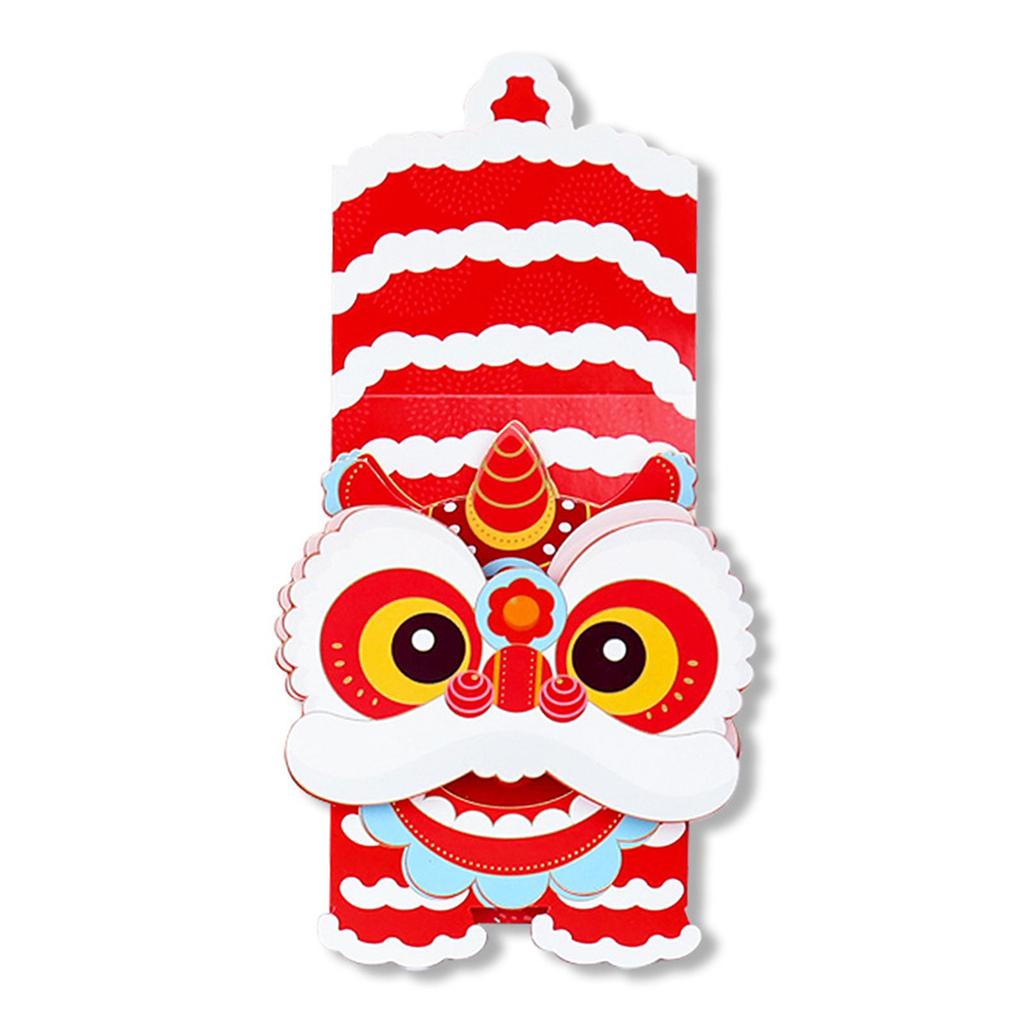 Красные конверты на китайский Новый год. Привлекающие внимание красные конверты в китайском стиле с головой льва для праздничного подарка.