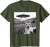 Cat Selfie With Alien UFO Funny Cat Gifts For Unisex T-Shirt