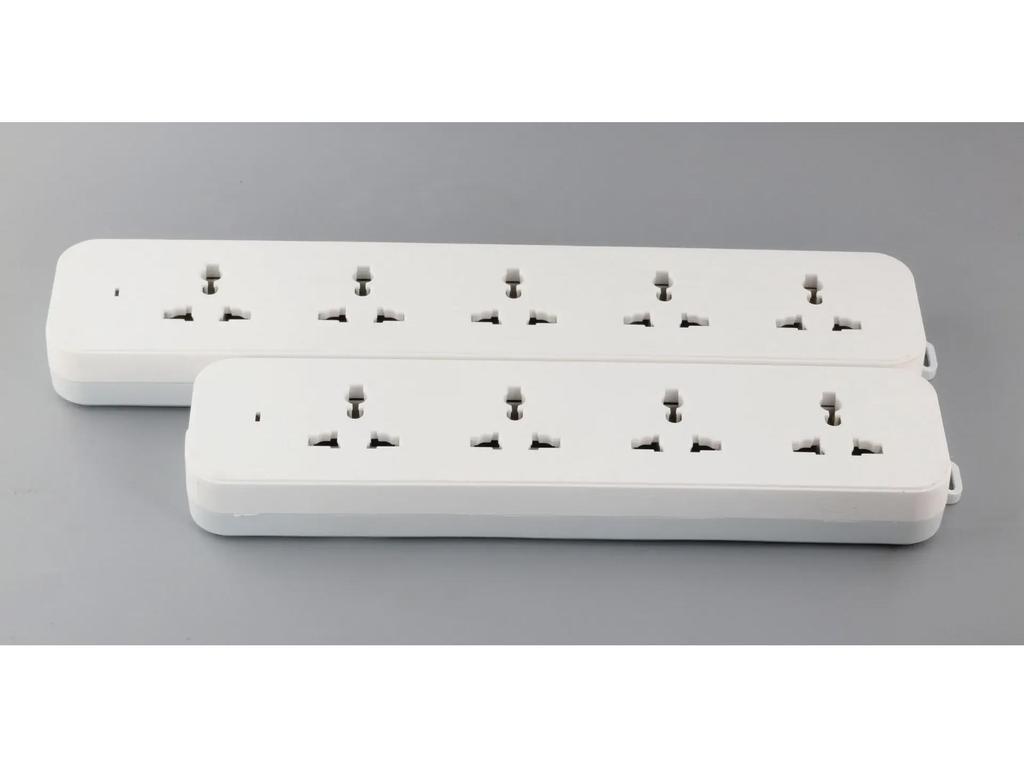 British Style 13A Power Strip with UK Sockets, 3m Cord, Ideal for Southeast Asia