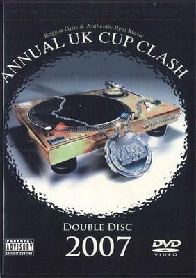 DVD РАЗНЫЕ - Ежегодный Кубок Великобритании Столкновение Двойной Диск 200 НЕТ РЕГГИ ДЕВУШКИ И Неизвестный Музыкальный Клип Б/У
