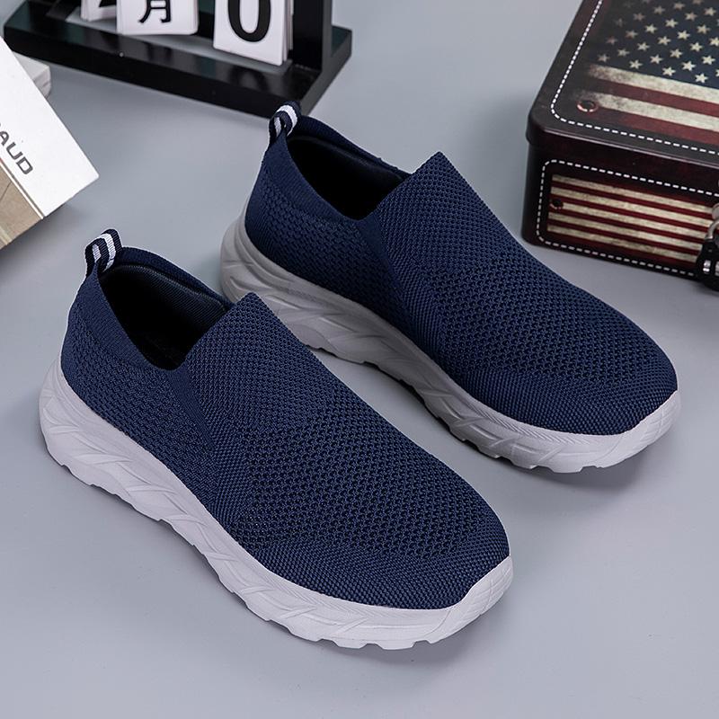 Fashion Sports Shoes Soft Flats Sneakers Women Vulcanize Mesh Men Shoes Lightweight Comfortable 2025 Fashion Slip On Flats Loafers