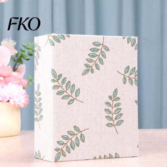 Literary Style Photo Album Mini Printed Fabric Slip-In Album, Portable Floral Print Scrapbook with Transparent Sleeve Pages, Lightweight Easy