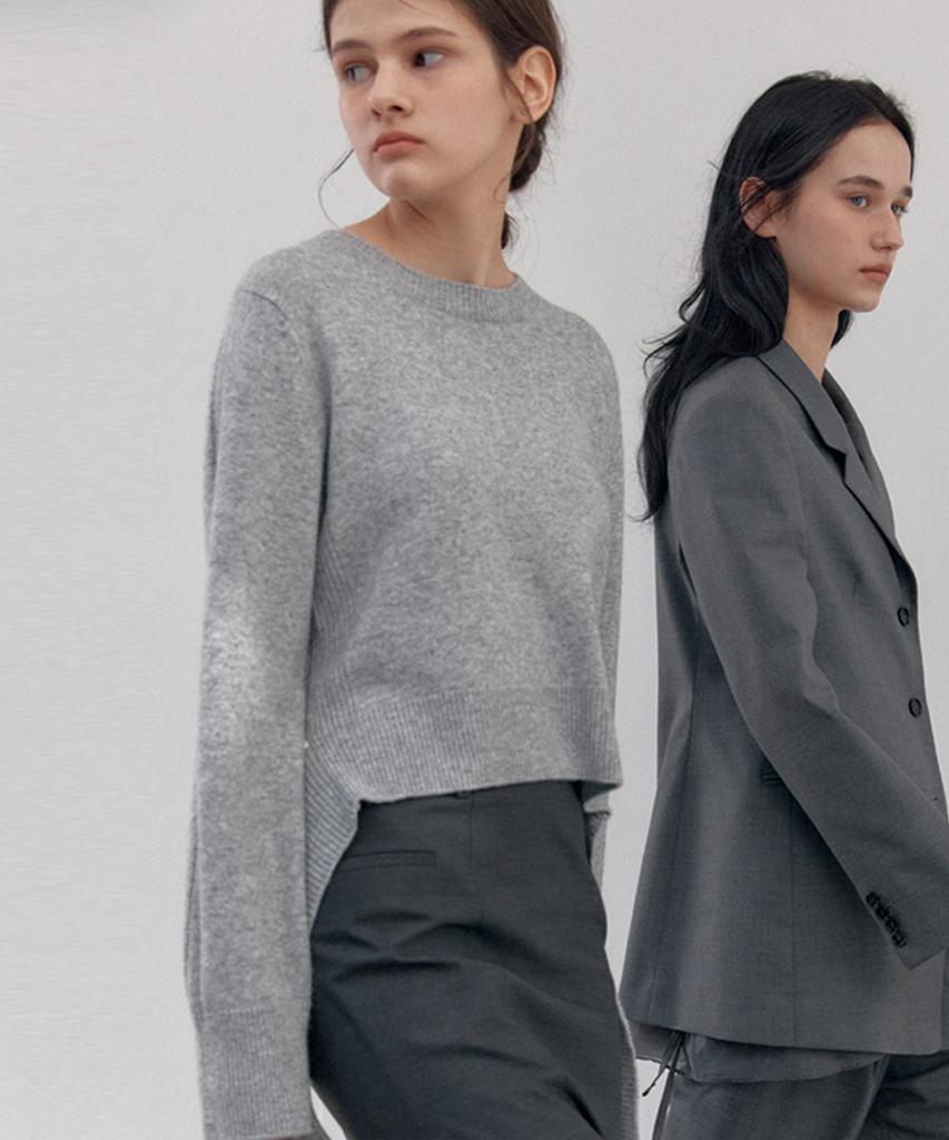 AVA MOLLI Back Point Tie Pullover (Mel Gray)