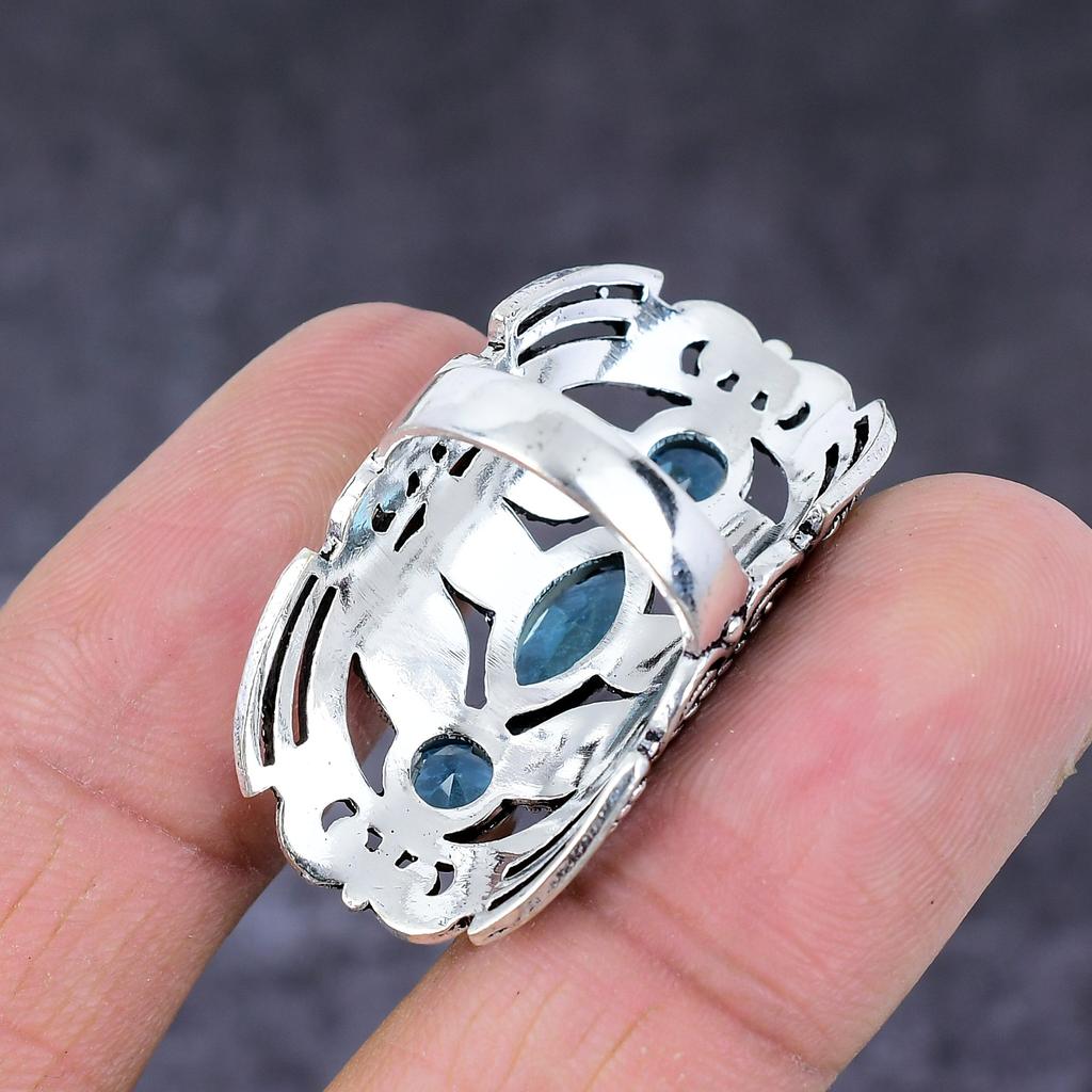 Кольцо из серебра 925 пробы с натуральным швейцарским голубым топазом, размер 7, q5n75
