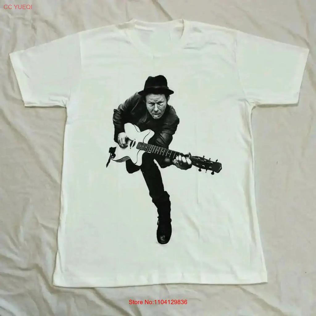 New Tom Waits Graphic Christmas S 5xl T Shirt Mm126 Vintage Slightly Top For Everyday Wear Streetwear Versatile Homme
