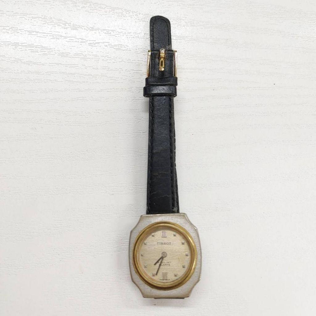 Подержанные аналоговые кварцевые часы TISSOT