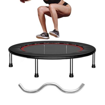 Стабилизируйте батут с помощью нашего высококачественного W-образного крючка. Легко устанавливается. Прочный и безопасный. Идеально подходит для любителей фитнеса.