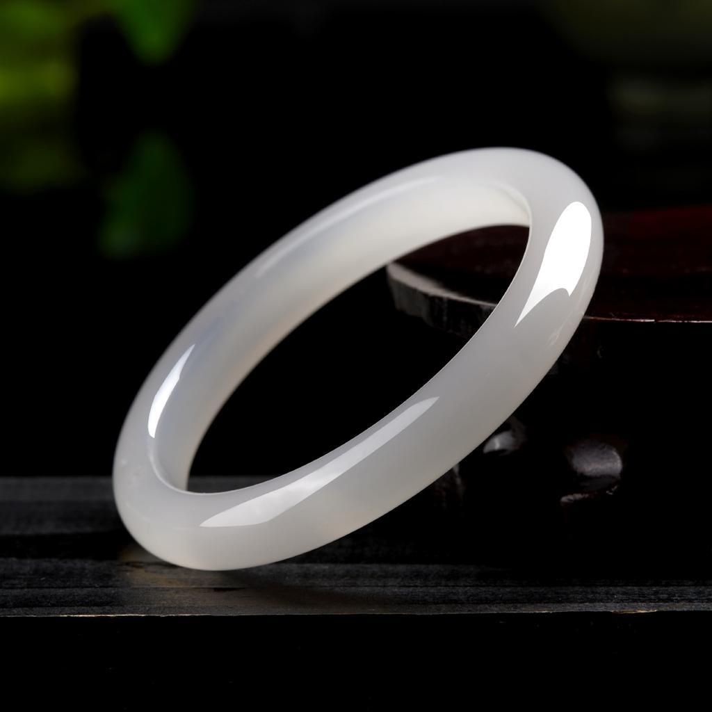 Bright Moon Shines on Spring Water Moisturizing and Transparent White Moonlight Jade Marrow Bracelet