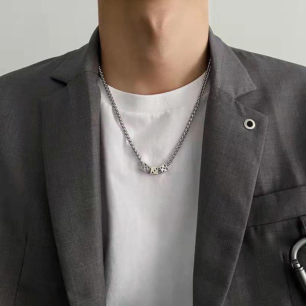 Цепочка из костей, витая цепочка, корейское колье на ключицу, мужские ожерелья, женские панк-ожерелья, кулон в виде игральных костей