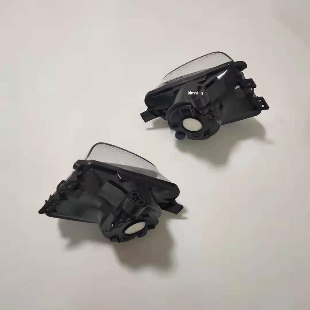 Передняя противотуманная планка для BMW F07 (Лево право) 63177199619, 63177199620