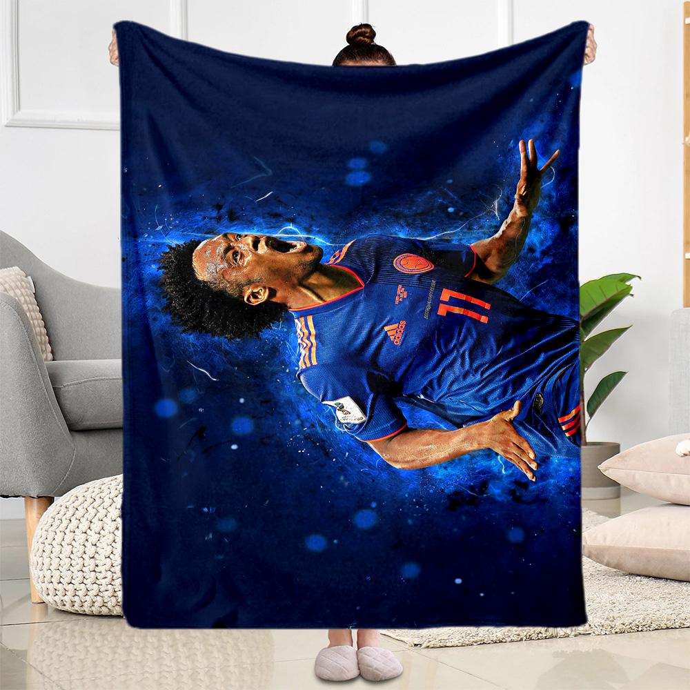 Juventus Celebration Moment Blanket Soft Warm Cozy Suitable for Seaside Bed Bedding Four Seasons Universal Playful Design