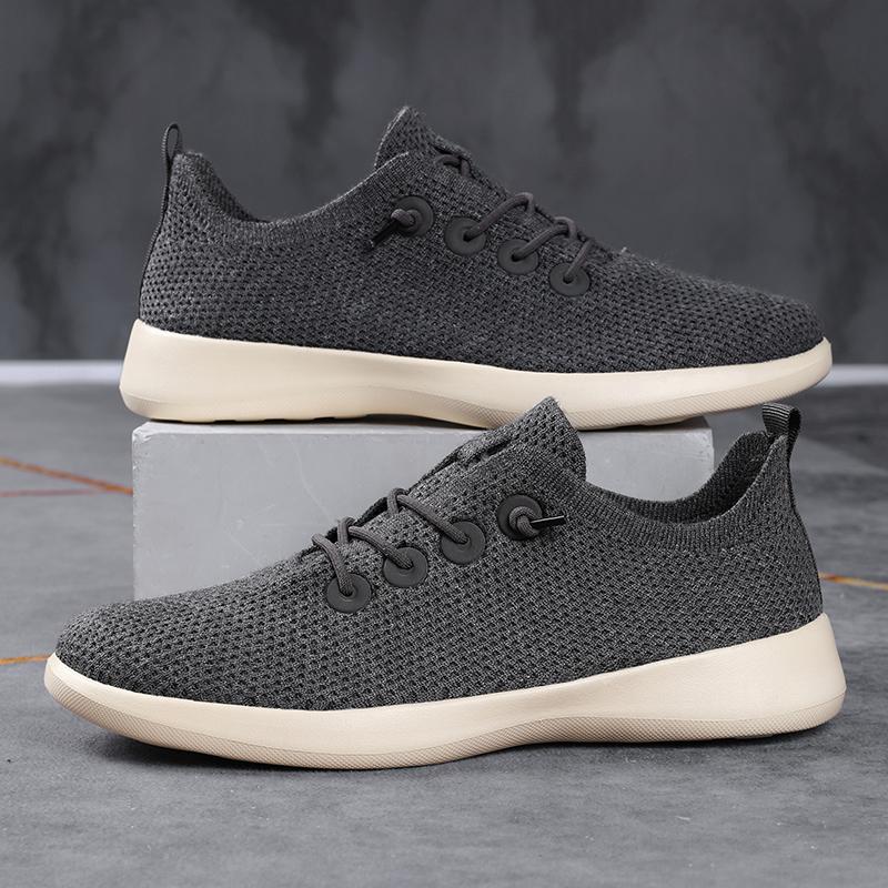 Ultra-light,breathable,lightweight and Comfortable Casual Walking Shoes,for Both Men and Women.One-piece Sports and Casual Shoes