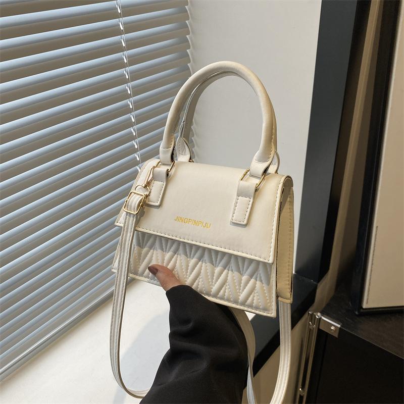 Retro Fashion Retro Fashion Spring New Korean Version Simple Casual One Shoulder Hand Wire Crossbody Small Square Bag