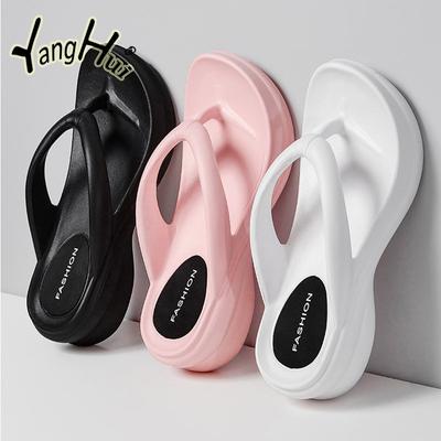 Мягкие туфли на толстой подошве для женщин, лаконичные однотонные танкетки, нескользящие домашние тапочки для ванной комнаты, новинка 2024 года, мода, лето