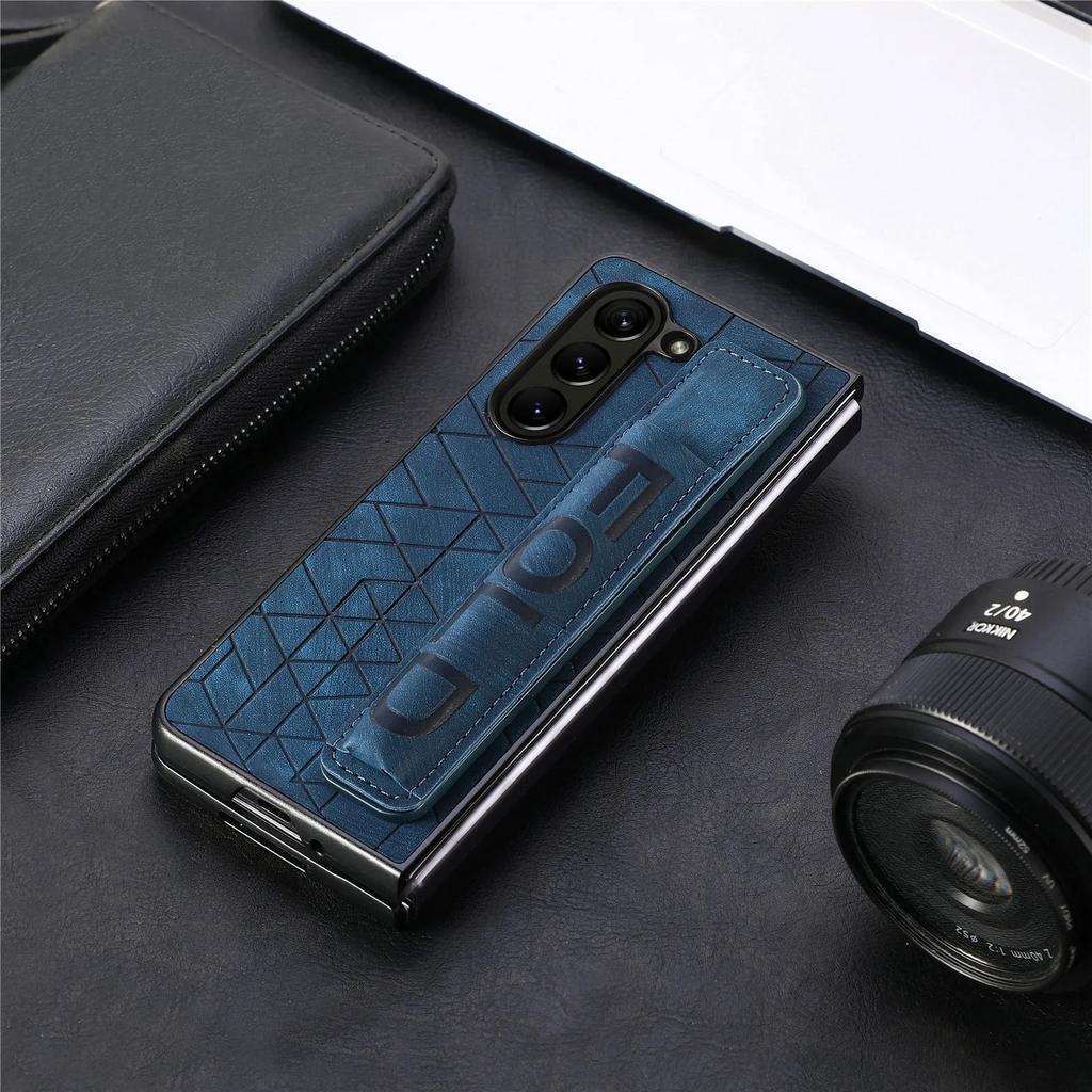Ретро Люкс Кожаный Чехол-Книжка с Рисунком для Samsung Galaxy Z Fold 7 6 5 4 3 Слот для Стилуса Ремешок на Запястье Защитная Крышка