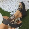 Пляжные сандалии с леопардовым принтом и большой танкеткой: Туфли-слипоны Hollow Roman с одним ремешком