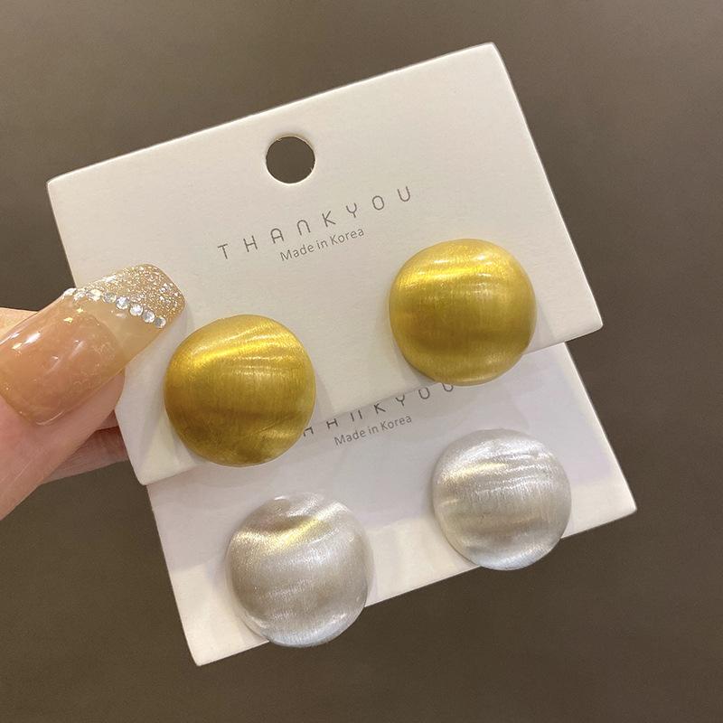 Серьги-пусеты 'Ретро' с матовыми шариками, женский дизайн