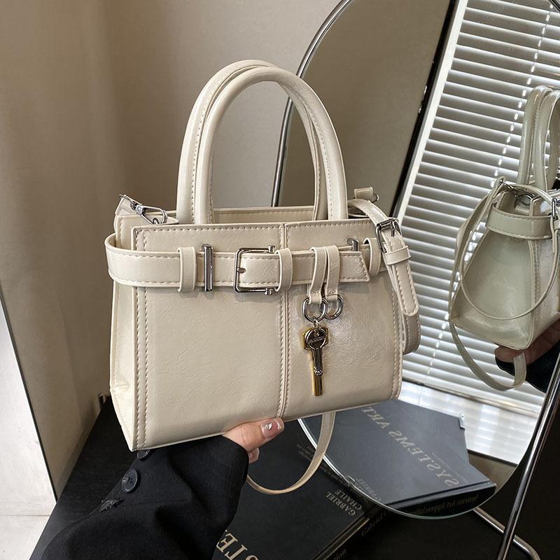 Ретро маленькая сумка женская универсальная новая нишевая дизайнерская сумка через плечо, сумка-мессенджер, портативная маленькая квадратная сумка