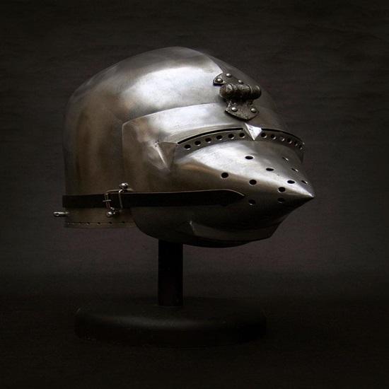 Средневековый шлем бацинет «свиное рыло» с авентайлом, рыцарский шлем хундскугель