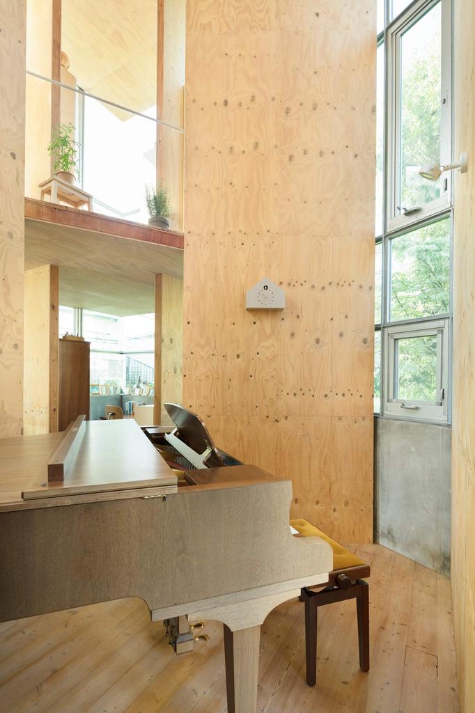 Лемнос Часы с кукушкой Серый цвет гальки Кукушка Felice CUCULO FELICE GY xx MAA18-01 Размер W31.5 H25.2 D11.1cm