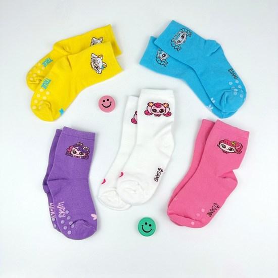 Catchtinipping Children's One Size Cotton Medium Socks 5 Foot Set, a Popular Character In Korea