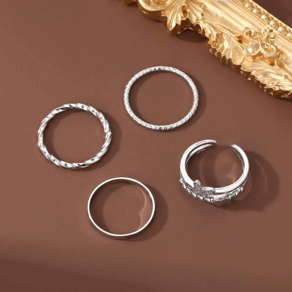 2024 4 Pieces Hip Hop Ring Personality Couple Matching Ring Wide Face Opening Women's Ring Index Finger Ring Chain Buckle Joint Ring Set