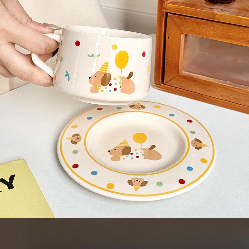 Кружка Керамическая чашка Чашка для воды Милая кофейная чашка Набор с блюдцем Скандинавский Инс Простая и красивая чашка для девочек