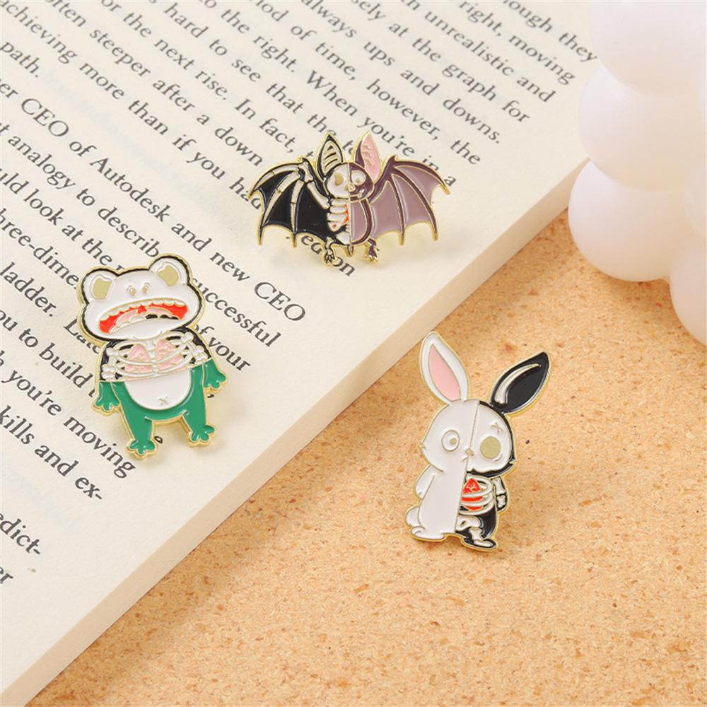 Булавки с мультяшными животными, креативные забавные кошки, кролики, летучие мыши, брошь в форме черепа, сумки, одежда, металлические значки, аксессуары