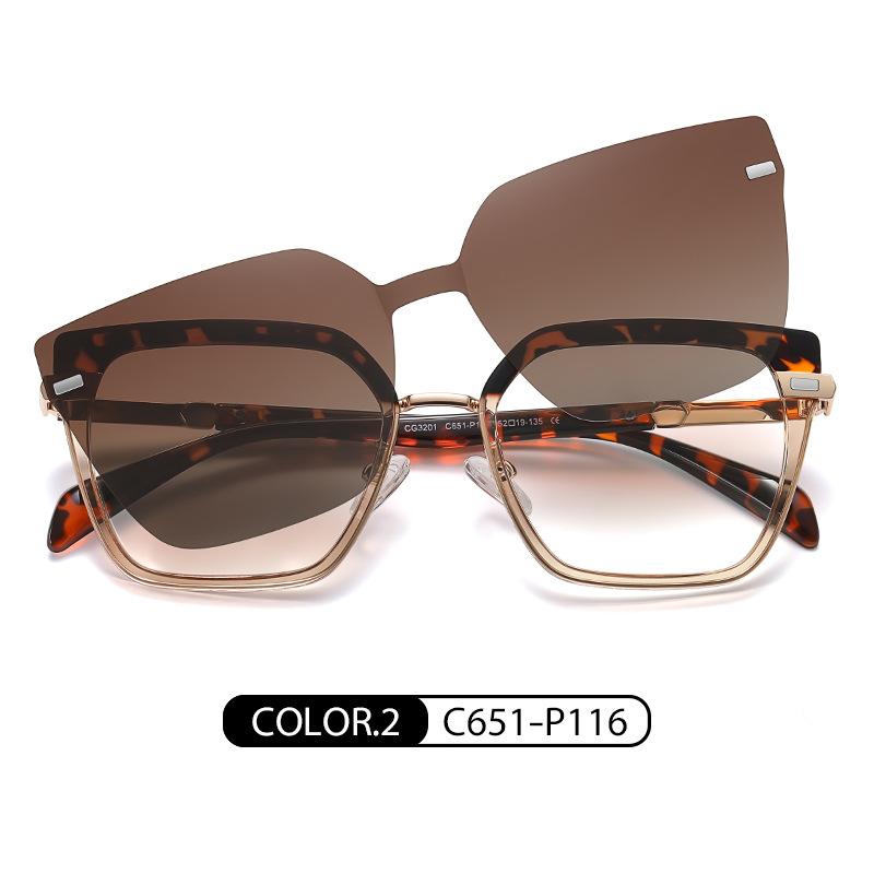 Trendy Magnetic Clip-On Glasses for Myopia, European and American Style Eyeglass Frames for Women CG3201Switch between magnetic polarized sunglasses