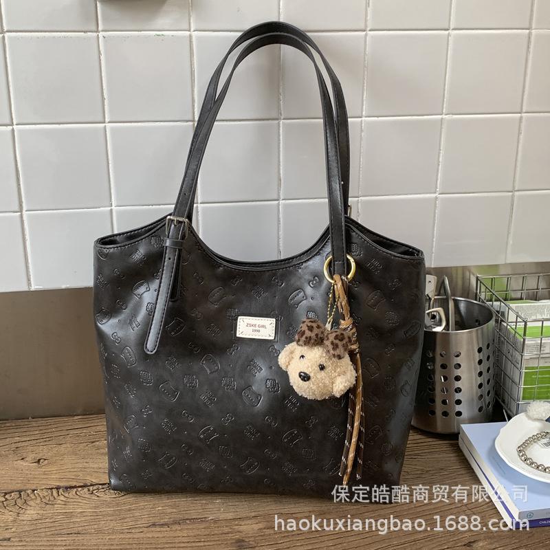 Простая ретро коричневая сумка Maillard женская 2025 новая дорожная сумка большой вместимости на плечо премиальная сумка-тоут