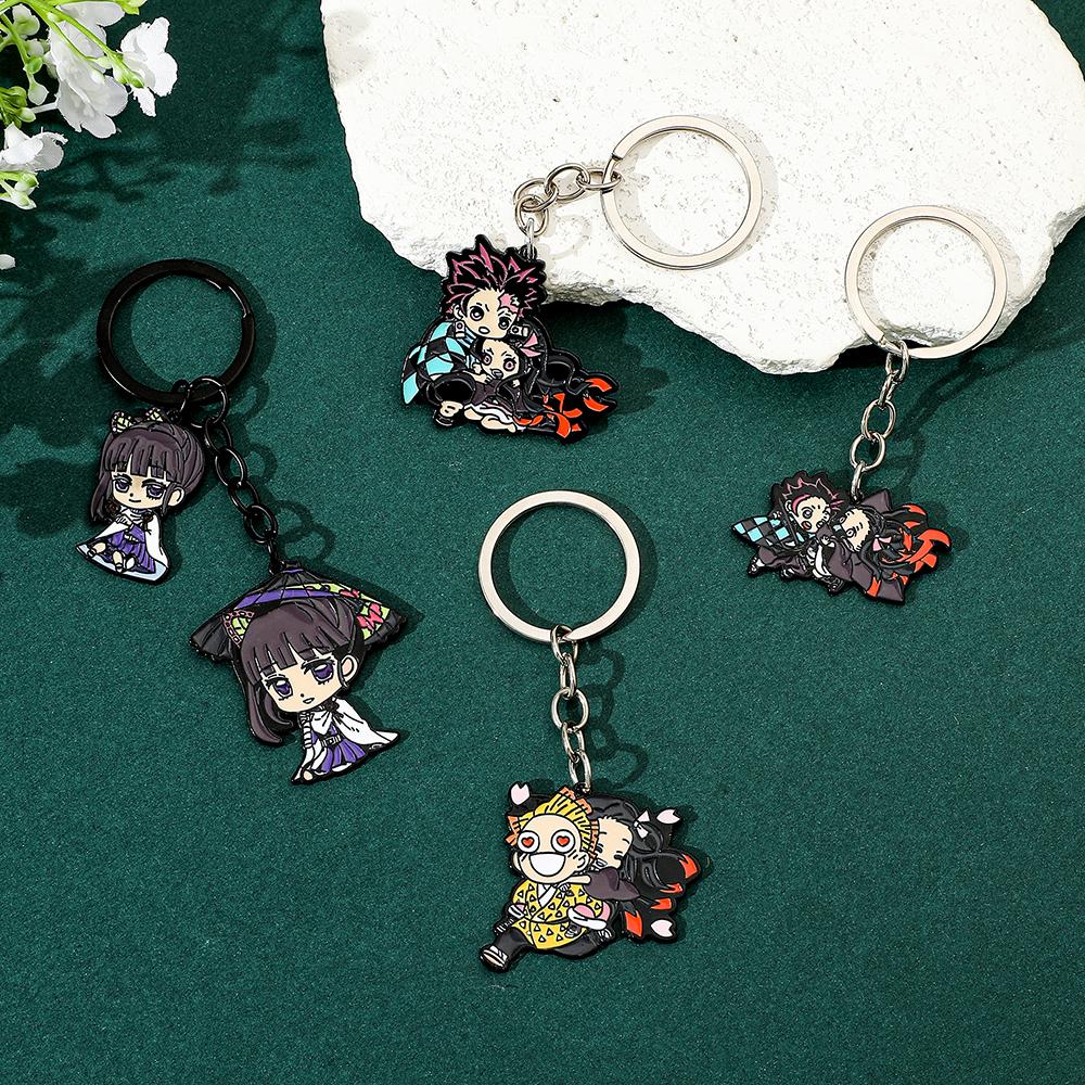 Demon Slayer Metal Keychain Kamado Tanjirou Trendy Fashion Key Ring Versatile Pendant Decor Accessories Gifts