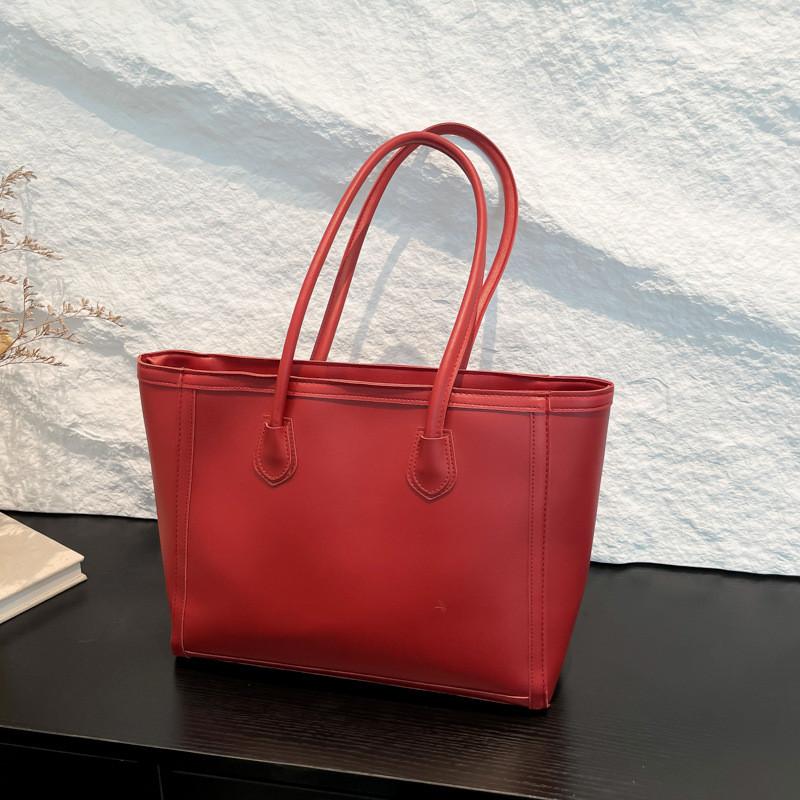 Elegant And Spacious Pu Tote Bag For Women Versatile Stylish Shoulder Bag In Four Colors