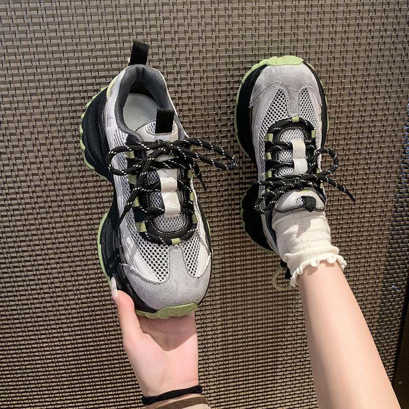 Unisex Breathable Mesh Thick Sole Sneakers Walking Shoes Everyday Walking and Casual Wear Commuting and Travel Sizes 35-40