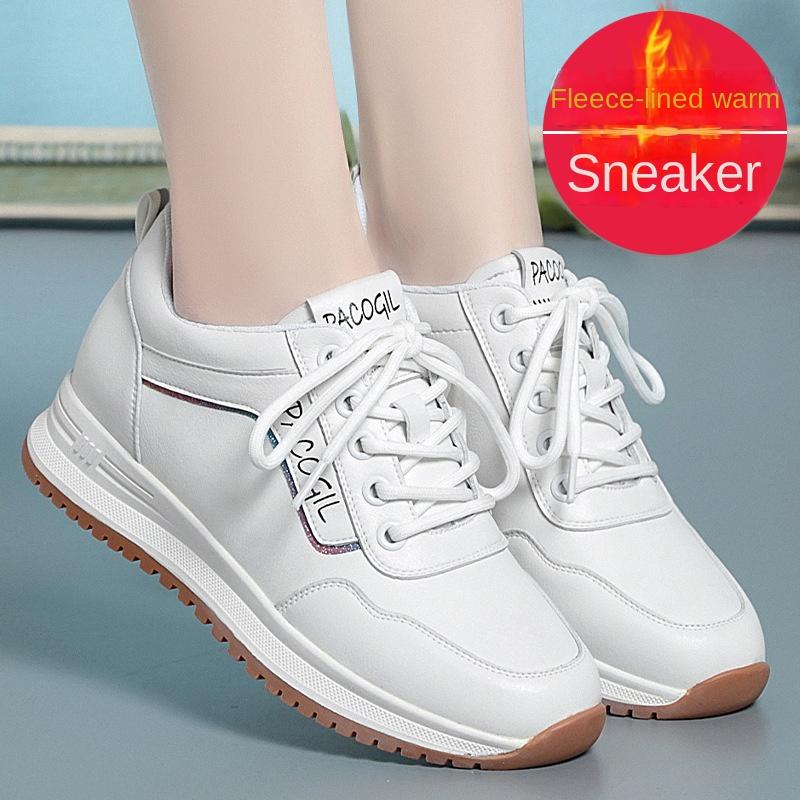 Sneakers Women's New Autumn and Winter Velvet Women's Shoes Soft-soled Middle-aged and Elderly Flat-soled Travel Casual Shoes