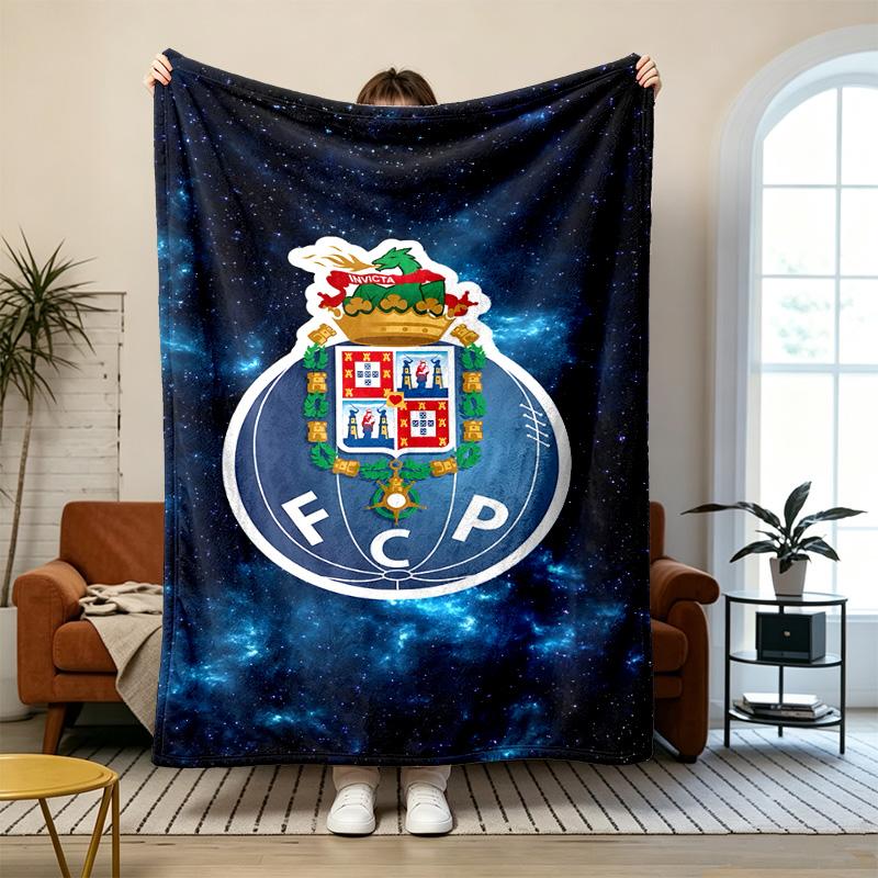 Beach towel FC Porto Soft and comfortable flannel Suitable for sofas living rooms outdoor camping travel and also makes a great anniversary gift
