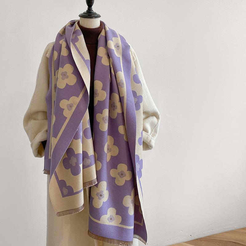 Luxurious Camellia Flower Jacquard Scarf - Soft Imitation Cashmere, Fashion-Forward Wrap - Warm, Cozy & Trendy for Autumn Winter